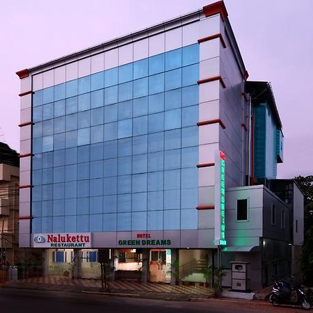 Hotel Green Dreams Kochi Екстериор снимка