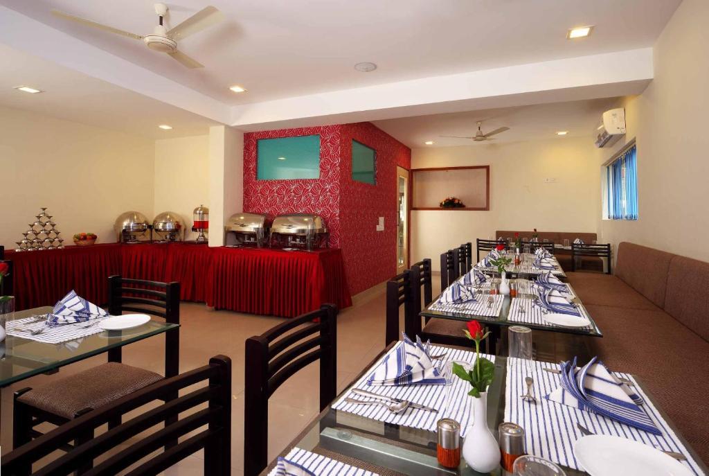 Hotel Green Dreams Kochi Екстериор снимка