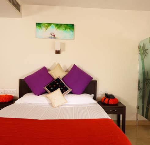 Hotel Green Dreams Kochi Екстериор снимка